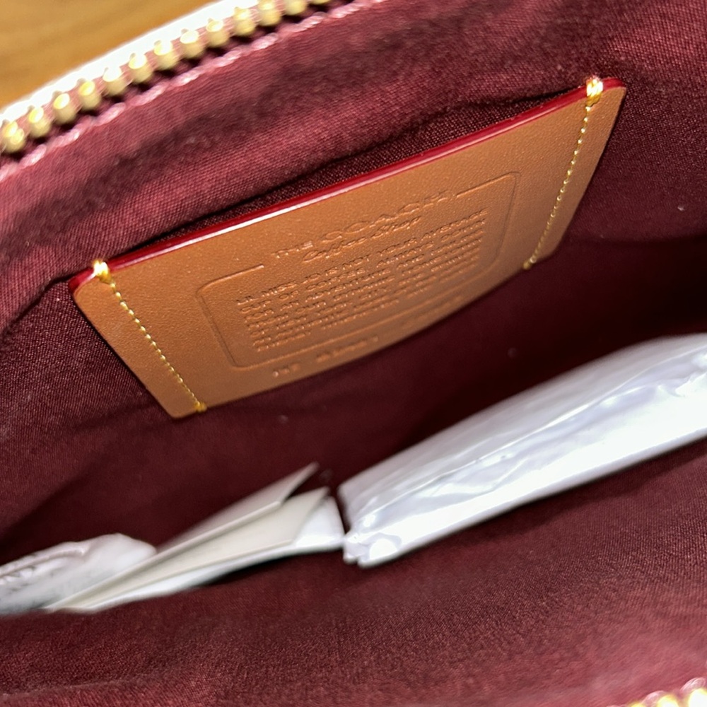 NWT Coach ✨Japan Exclusive ✨ Coach Coffee Shop Clutch - Picture 6 of 12
